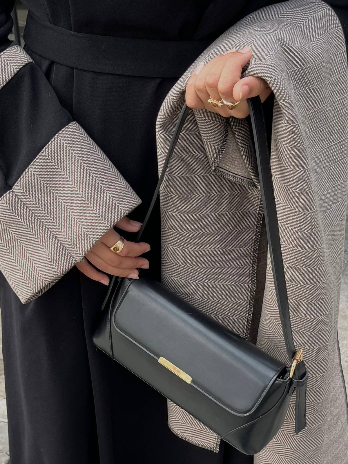 Luma Abaya