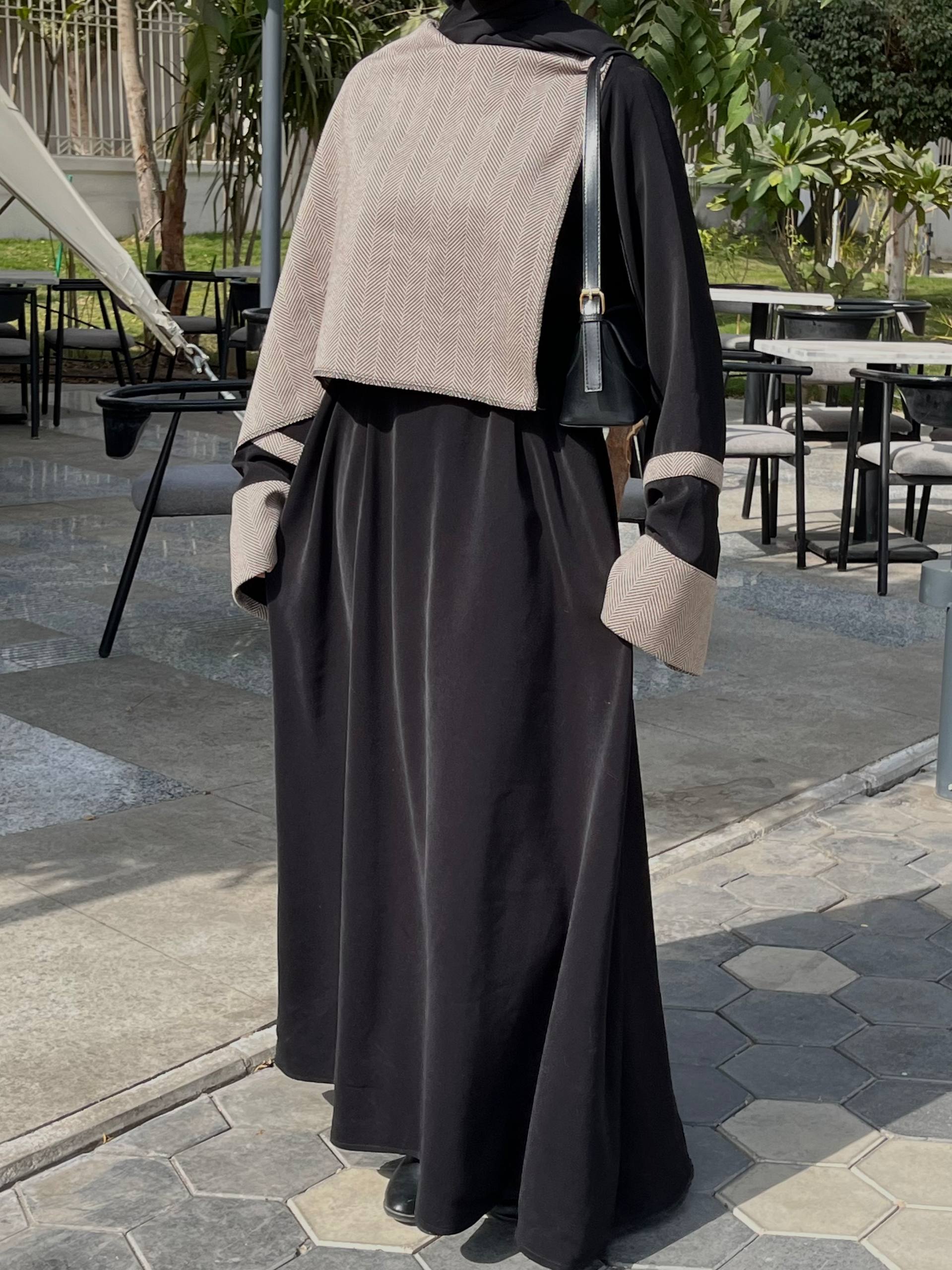 Luma Abaya